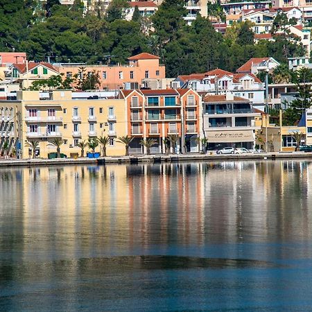 A & B Minimal Suite Ιι With Sea View In Argostoli 외부 사진