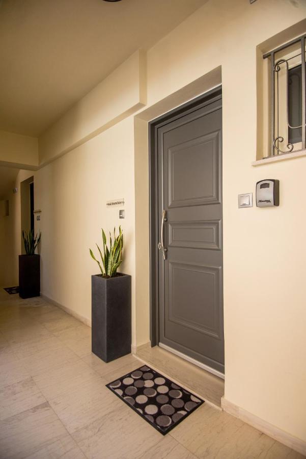 A & B Minimal Suite Ιι With Sea View In Argostoli 외부 사진