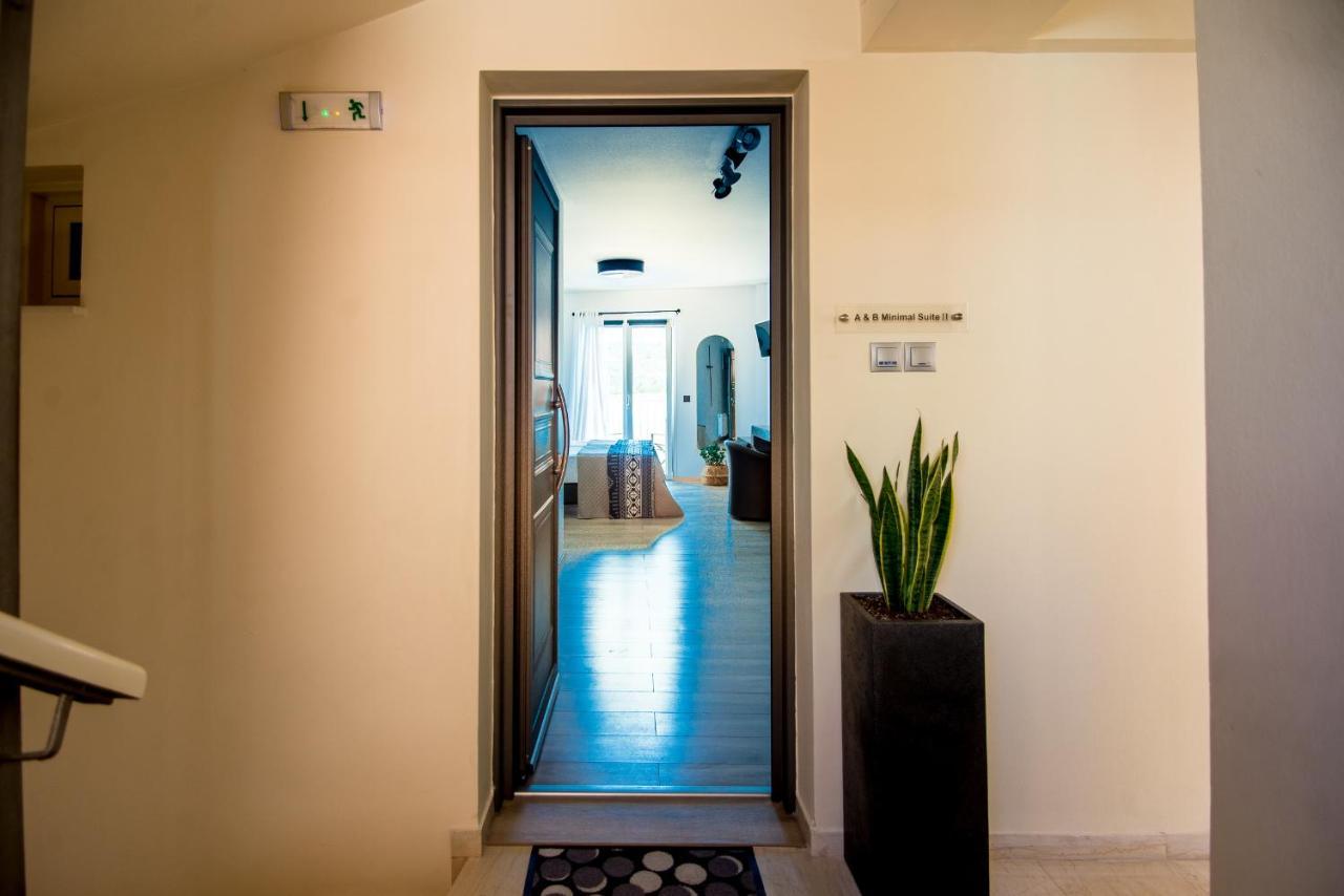 A & B Minimal Suite Ιι With Sea View In Argostoli 외부 사진